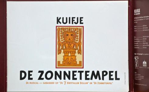Hergé . Brochure " Le temple du soleil - Les 7 boules de cristal"