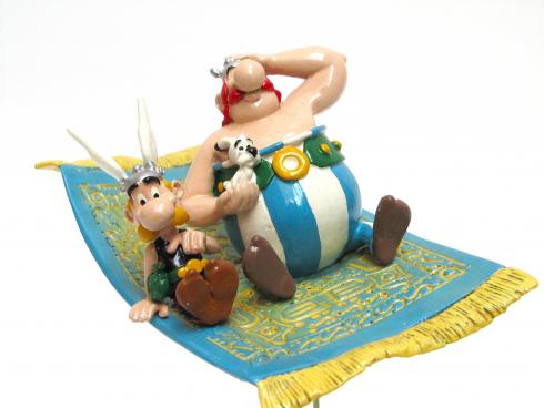 UDERZO . Pixi figurine "Obélix et Astérix sur le Tapis Volant" (1ère Version)